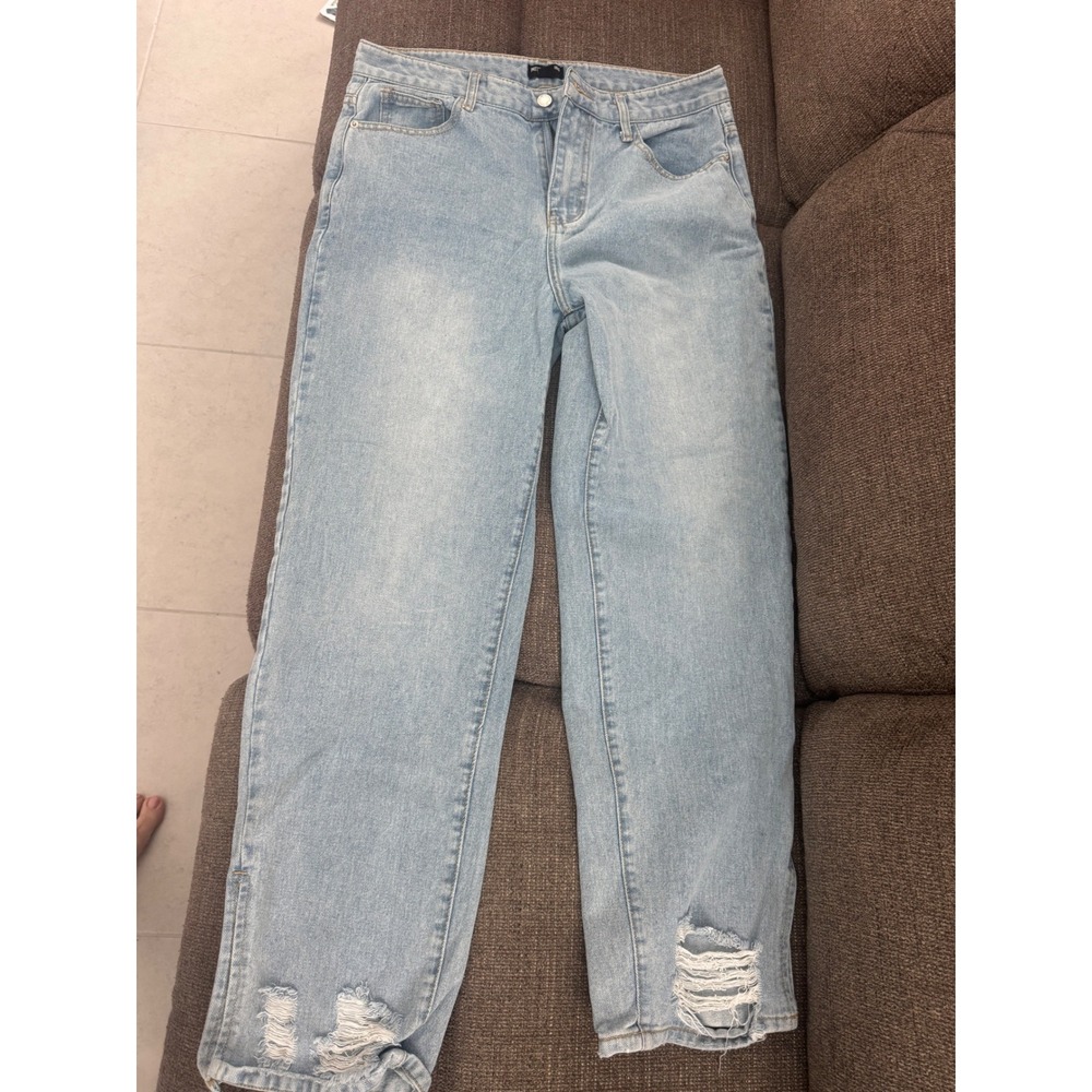 PrettyLittleThing Petite Distressed Hem Slit Ankle Straight Leg Jeans US 14